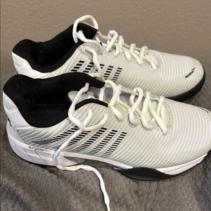 K-Swiss Durawave flex  Athletic tennis Shoes size 10 men’s